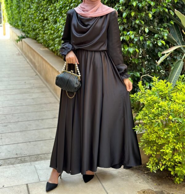 Farah Satin Set in Black